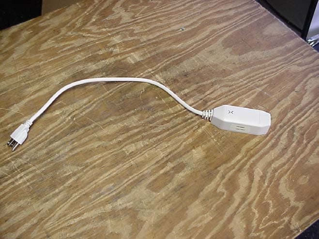 XPC220 Power Module - FCC ID OU4-XPC220 - Xanboo, Inc.