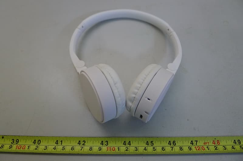 Bluetooth Headset - FCC ID OU8-BXH-400 - Antec lnc. (2)