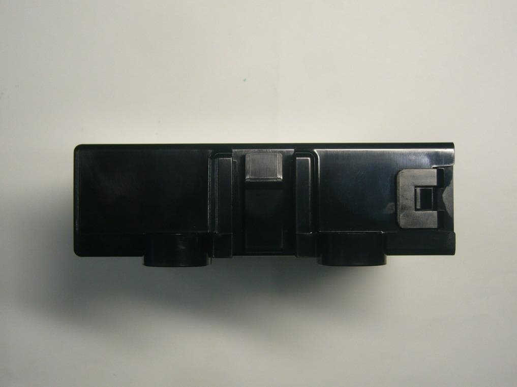 Transmitter of Keyless Entry System - FCC ID OUCR328E - NIDEC MOBILITY CORPORATION (5)