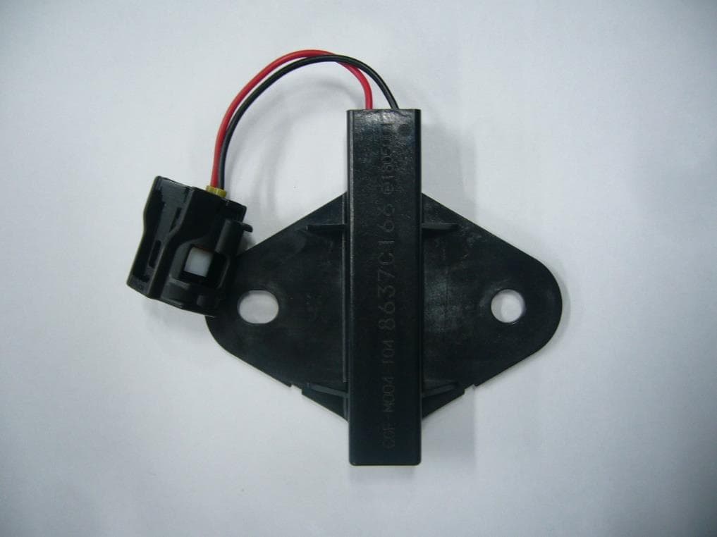 Transmitter of Keyless Entry System - FCC ID OUCR515E - NIDEC MOBILITY CORPORATION (2)