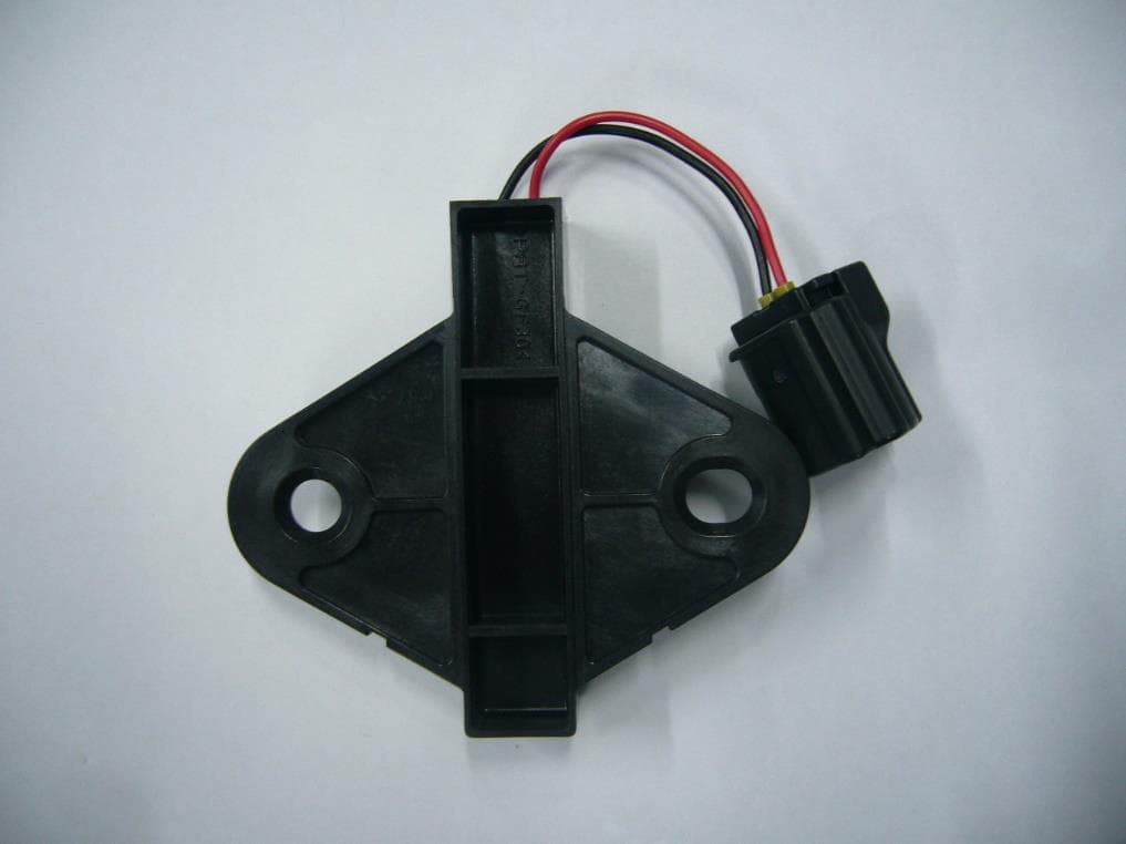Transmitter of Keyless Entry System - FCC ID OUCR515E - NIDEC MOBILITY CORPORATION