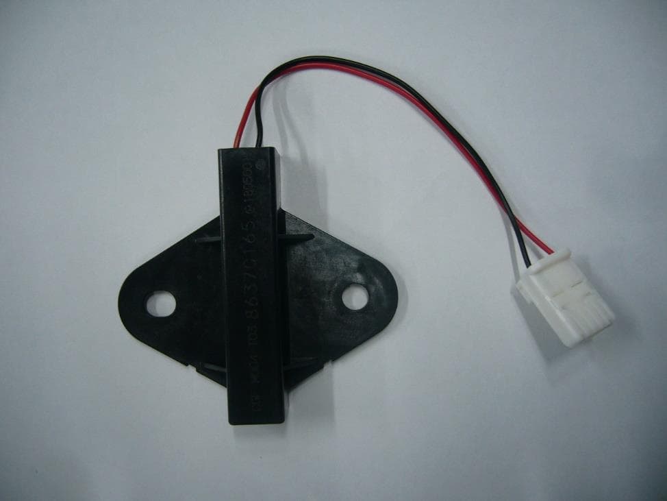 Transmitter of Keyless Entry System - FCC ID OUCR515E - NIDEC MOBILITY CORPORATION (5)