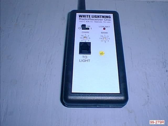 White Lighting RadioReceiver One - FCC ID OUERR1RX - Paul C. Buff, Inc.