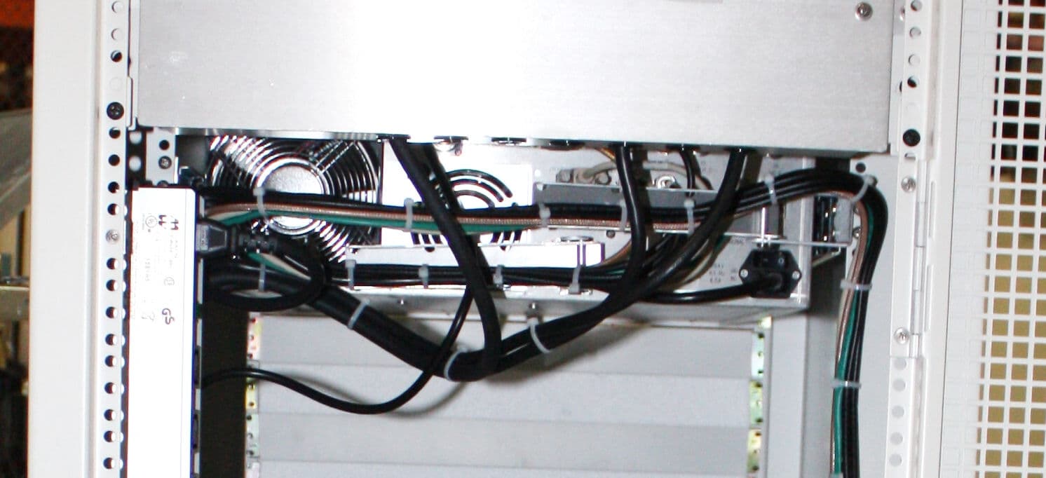 400-Watt High-Band VHF Digital Transmitter - FCC ID OUSCHV400BTD - UBS-Axcera (5)