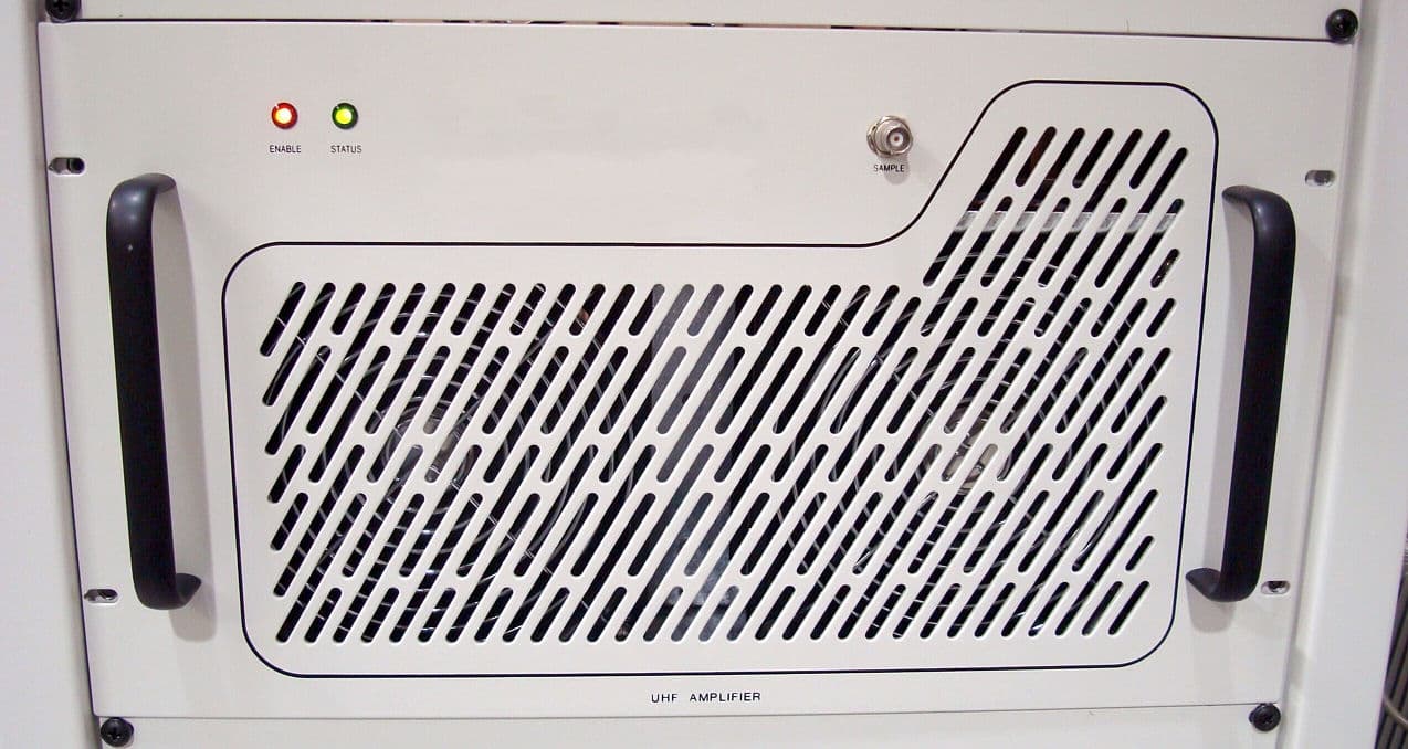 400-Watt High-Band VHF Digital Transmitter - FCC ID OUSCHV400BTD - UBS-Axcera (3)