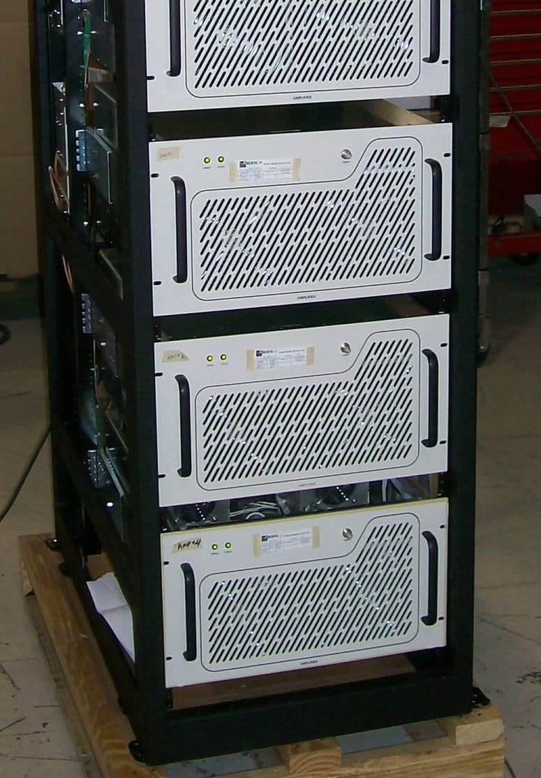 3000-Watt VHF Digital Transmitter - FCC ID OUSCHV4TD - UBS-Axcera