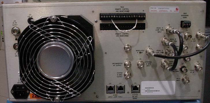 100-Watt VHF High Band Transmitter - FCC ID OUSLHV100AT - UBS-Axcera (2)