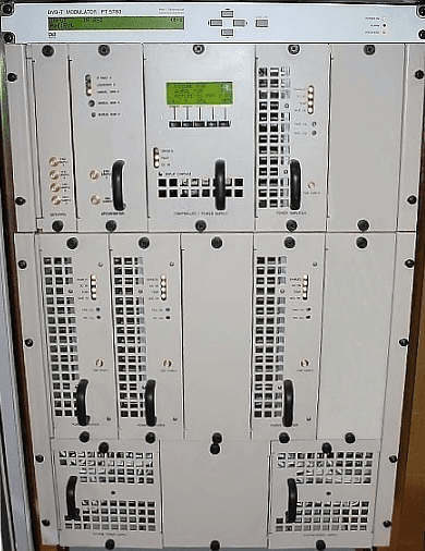 300-Watt, 1.6 GHz DVB-H Transmitter - FCC ID OUSLL300ATC - UBS-Axcera