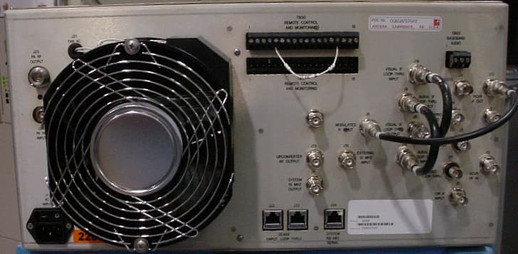 20-Watt VHF Low Band Transmitter - FCC ID OUSLLV20AT - UBS-Axcera (1)