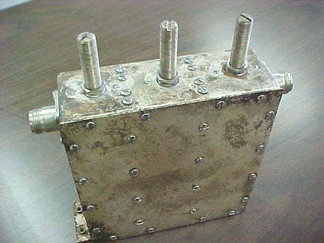 100-Watt UHF Translator - FCC ID OUSLU100AL - UBS-Axcera (1)