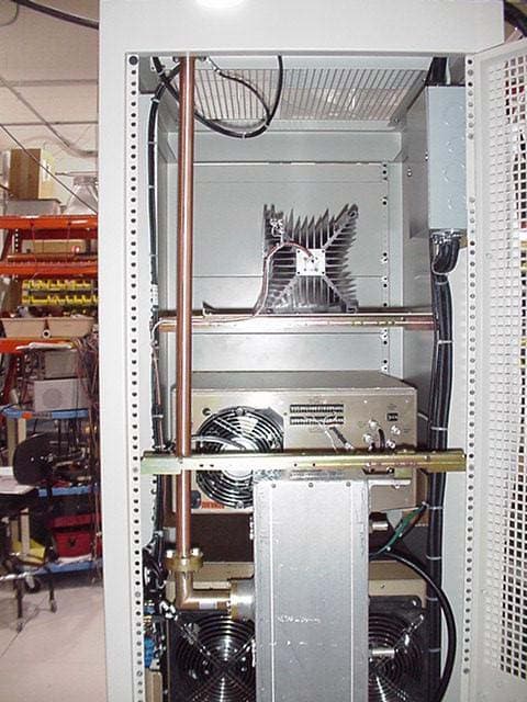 2000-Watt UHF Transmitter - FCC ID OUSLU2000AT - UBS-Axcera