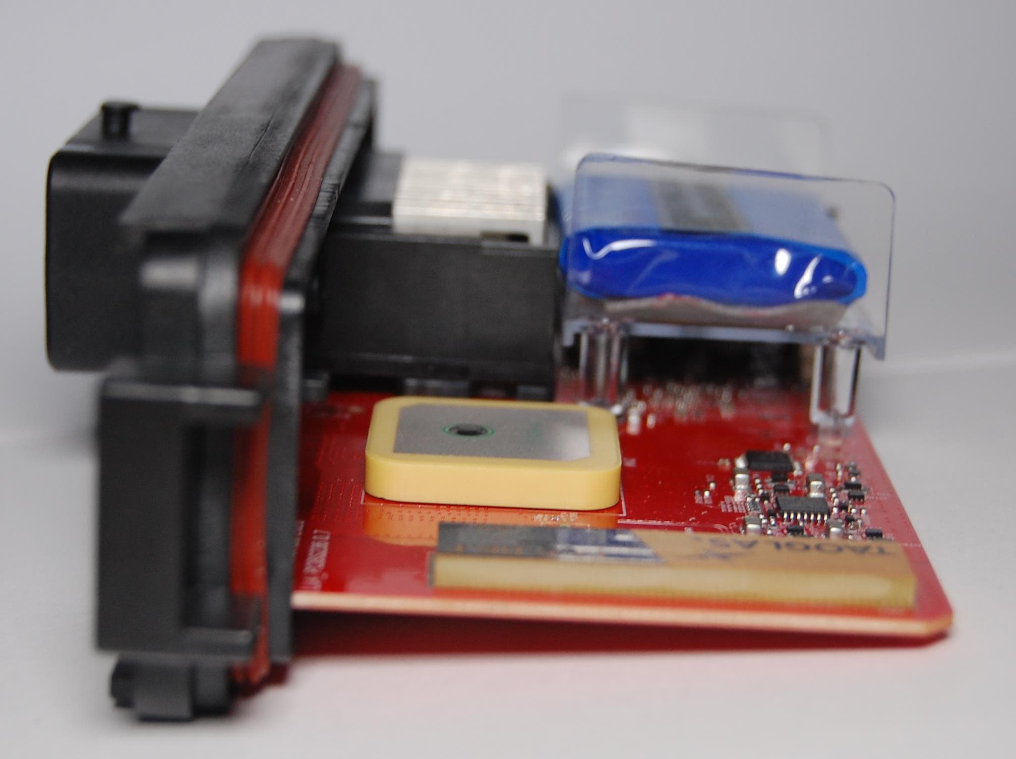 Vehicle tracking and telematics unit - FCC ID OUULL4 - Microlise Limited (2)