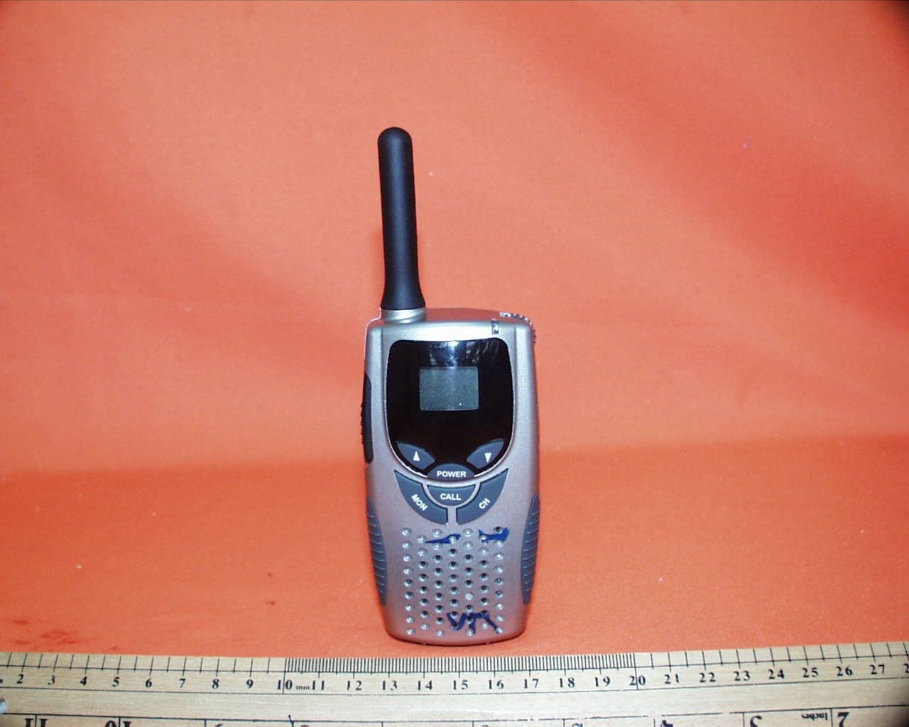14-Channel FRS Transceiver - FCC ID OUZFRS2288818 - TCL Communication Int'l Ltd.