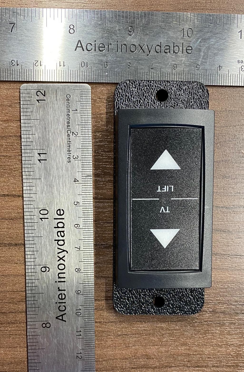 Two Position switch for periodic TX applications - FCC ID OV9BSSPWZCR6 - Spyder Controls Corp.