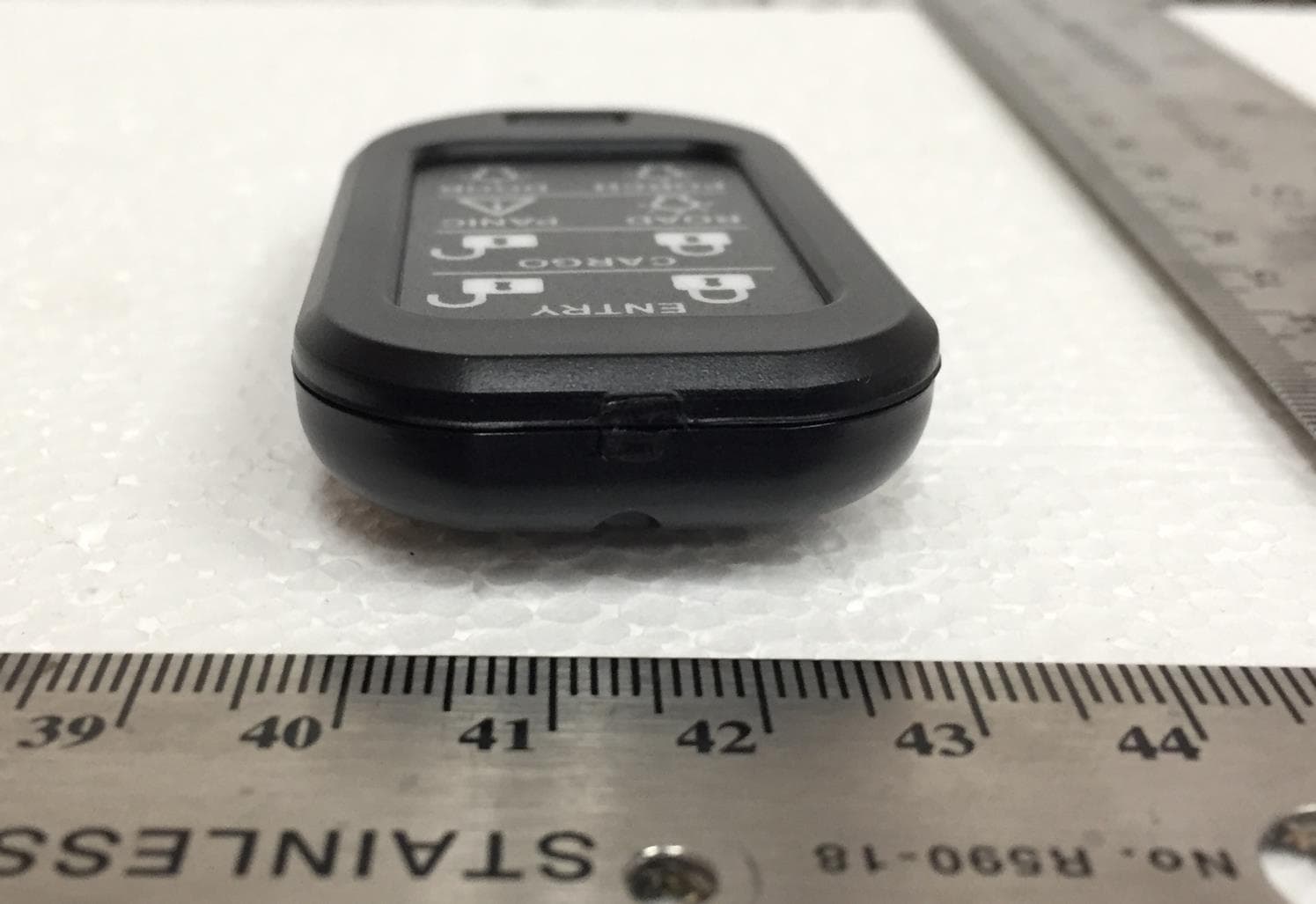 RF Fob for periodic TX applications - FCC ID OV9BSSPWZIPA - Spyder Controls Corp. (4)