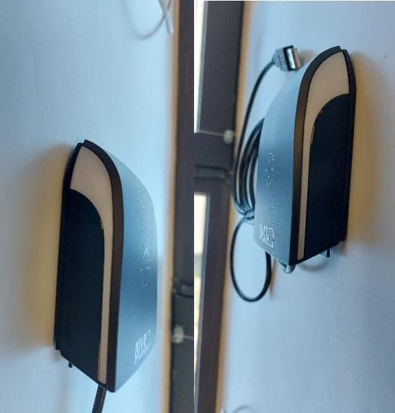 RFID communication between reader (i.e., ARC W55) and passive tag by using an UHF Carrier (902MHz to 928MHz) - FCC ID OVNAC9 - STid (2)