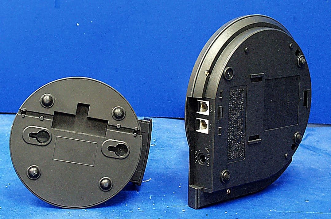 2.4GHz Cordless Phone - FCC ID OVQIBM3900 - TT Systems LLC