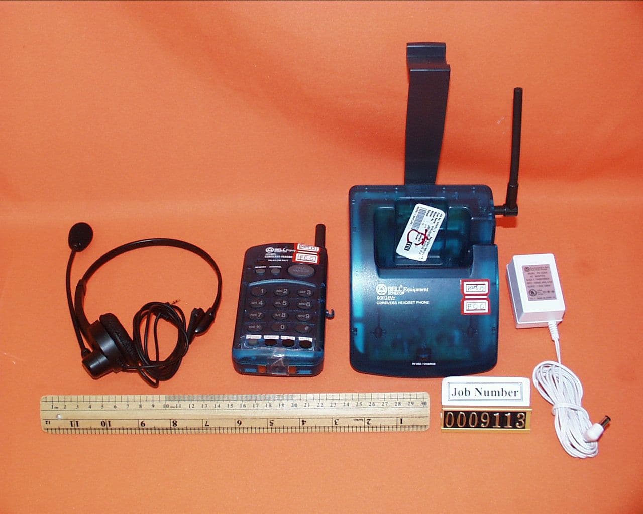 40 Channel Cordless Headset Telephone - FCC ID OVQJB900 - TT Systems LLC