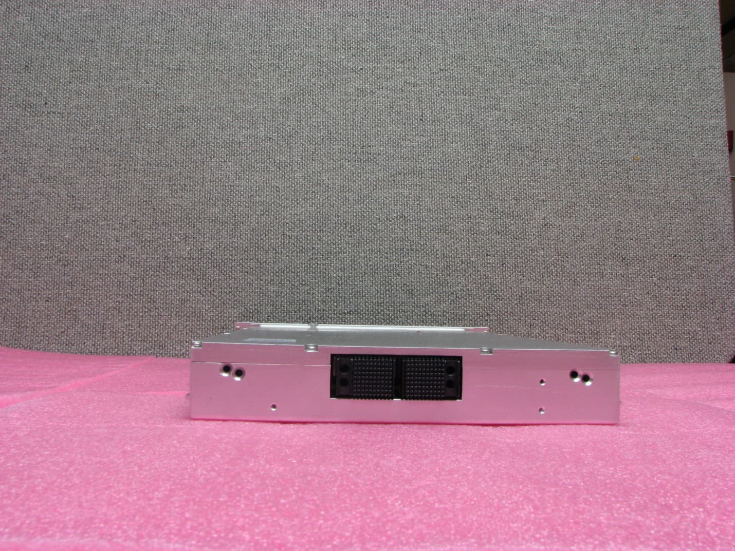 MOMENTUM HDT300 DMR TIER III BASE STATION UHF-H - FCC ID OWDTR-0104-E - HARRIS CORPORATION (3)