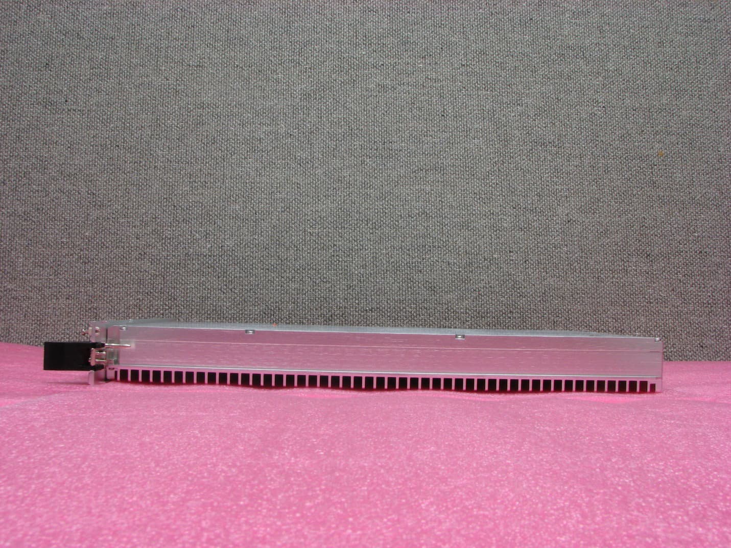 MOMENTUM HDT300 DMR TIER III BASE STATION 8/900 MHz - FCC ID OWDTR-0108-E - HARRIS CORPORATION (2)