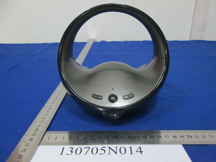 Handheld Bluetooth Speaker with Speakerphone - FCC ID OWT-CE7000BT - Arts Digital Technology (HK) Limited (4)