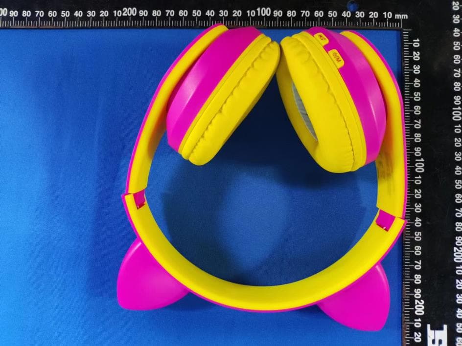 Bluetooth Stereo Headphone - FCC ID OWT-SMK302 - Arts Digital Technology (HK) Limited (3)