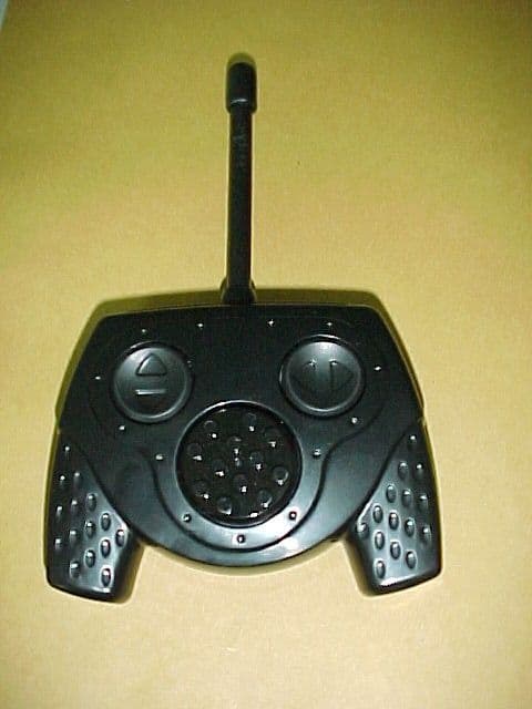 27 MHz Remote Control Car - TX - FCC ID OX49270 - Ritvik Holdings Inc.