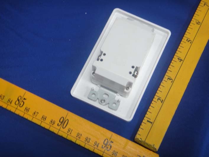 Receptacle Outlet - FCC ID OXGZW32 - Willis Electric Co., Ltd. (4)