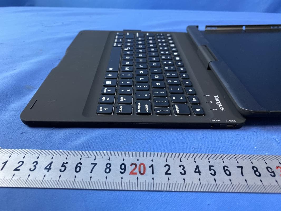 Bluetooth keyboard case - FCC ID OXM000108 - Targus International LLC