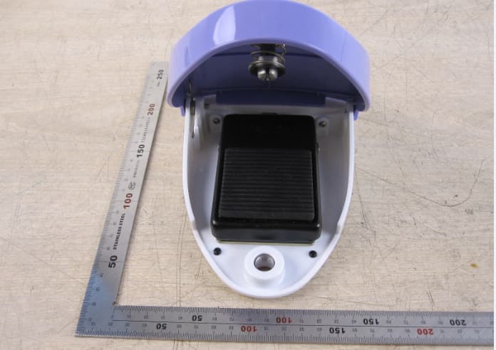 Wireless Foot Control - FCC ID OY6-FTCON280411 - Zolar technology & Mfg Co. Inc (2)