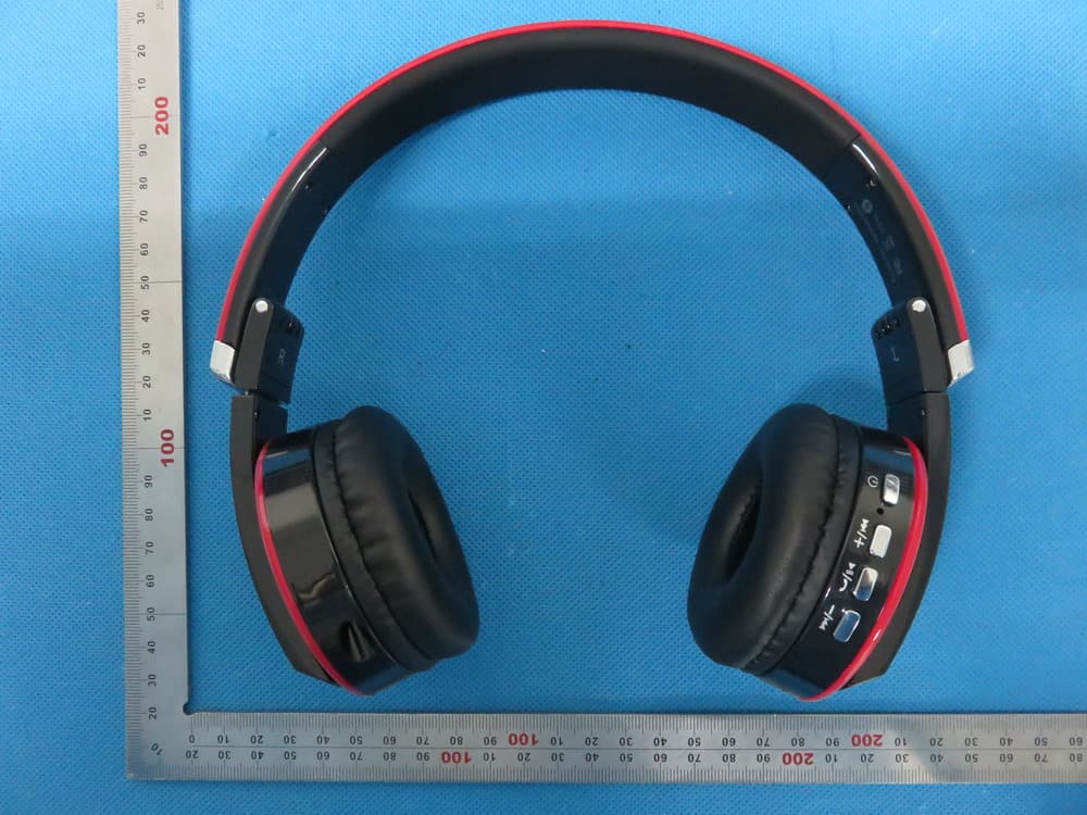 Bluetooth Headphones - FCC ID OYCH010 - Dongguan Taide Industrial Co., Ltd. (2)
