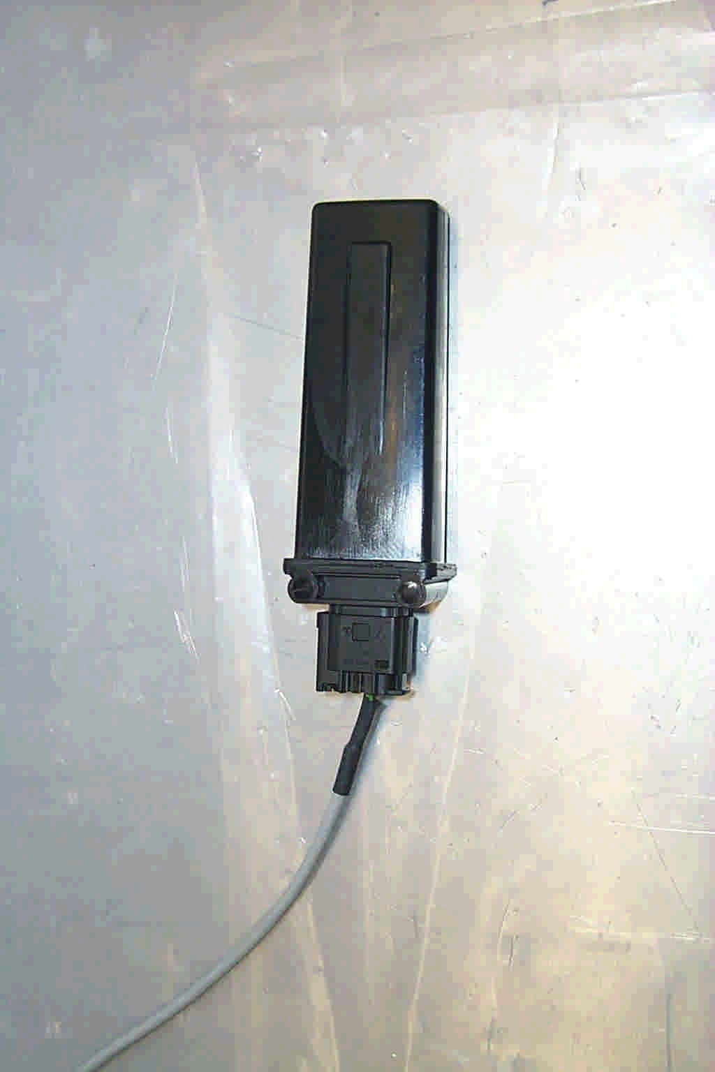 Receiver of a Tire Pressure Monitoring System - FCC ID OYGTSS-DA4 - Huf Baolong Electronics Bretten GmbH
