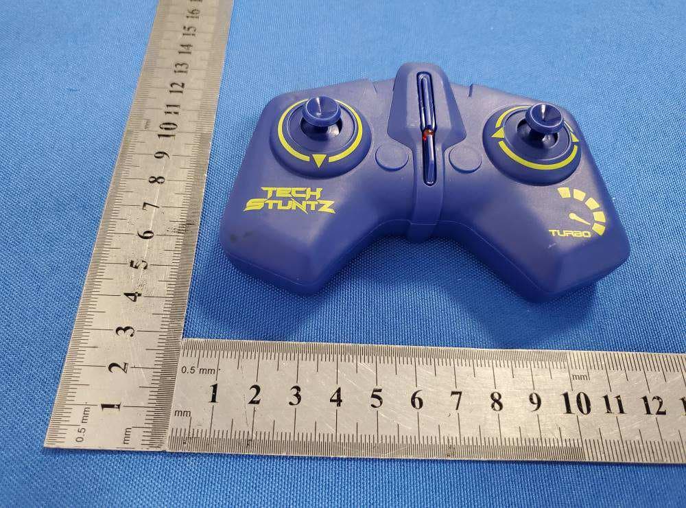Crazy Spins - FCC ID OYK-TX0002G4-2304 - Silverlit Toys Manufactory Ltd.