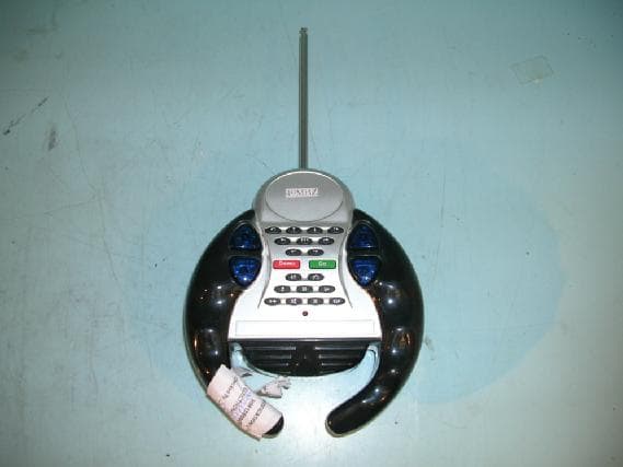 Toy - R/C Program Car w/sound - FCC ID OYY160638949 - Daily Rank Electronics Co., Ltd. (1)