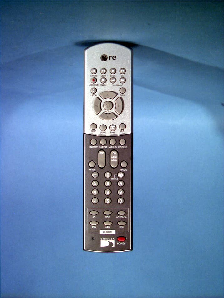RF Transmitter Remote Control - FCC ID OZ5145TR - Ohsung Electronics Co., Ltd. (3)