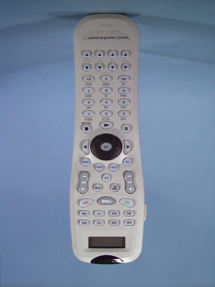 RF Transmitter Universal Remote Control - FCC ID OZ5URC100 - Ohsung Electronics Co., Ltd. (3)