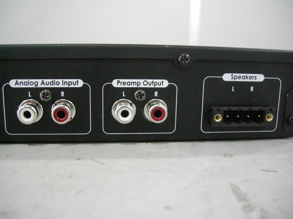 Single-Zone Amplifier - FCC ID OZ5URCDMS100 - Ohsung Electronics Co., Ltd. (2)