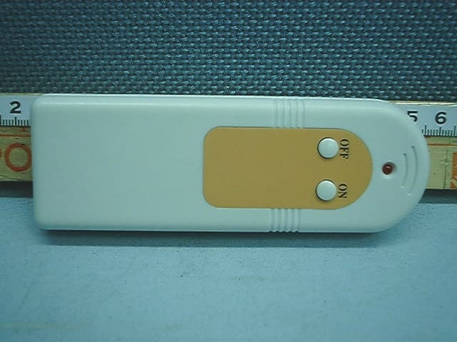 Remote Control Transmitter - FCC ID OZIRC-02 - San Shih Electrical Enterprise Co Ltd (2)