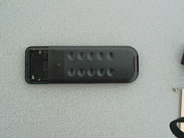 Control Transmitter - FCC ID OZULF01142U - NASCO Fort Atkinson