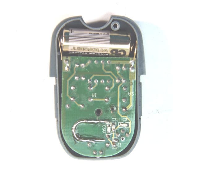 Remote Control Transmitter, Model CHAR - FCC ID OZV-CHAR - Yatz Electronics Industry (4)