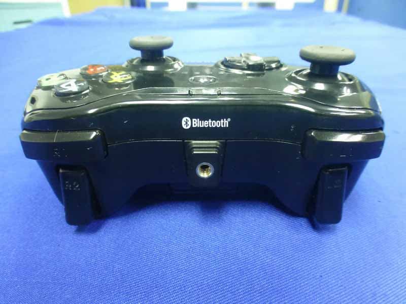 Mad Catz C.T.R.L.i Mobile Gamepad - FCC ID P25SS31263A2014C - Mad Catz, Inc. (3)