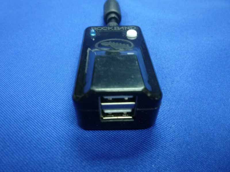 Rock Band 3 Wireless Fender Mustang ProGuitar Controller for PlayStation 3 (Dongle) - FCC ID P25SU97563Y3010R - Mad Catz, Inc.