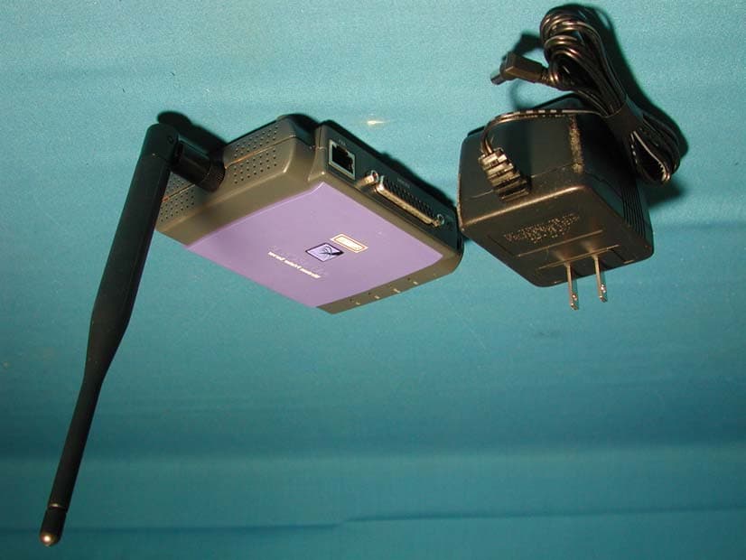 WLAN Printer Server - FCC ID P27970F208F4 - Sercomm Corporation (2)