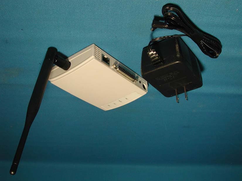 WLAN Printer Server - FCC ID P27970F208F4 - Sercomm Corporation (3)