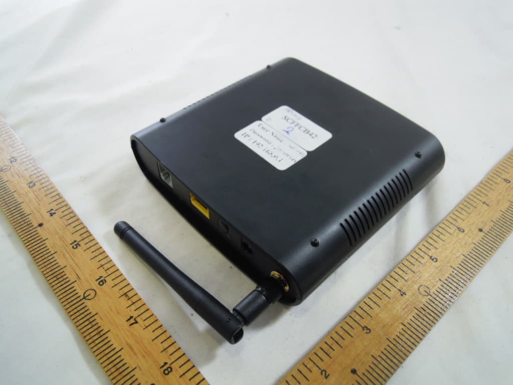 1-Port Wireless ADSL Router - FCC ID P27AD1003 - Sercomm Corporation (1)