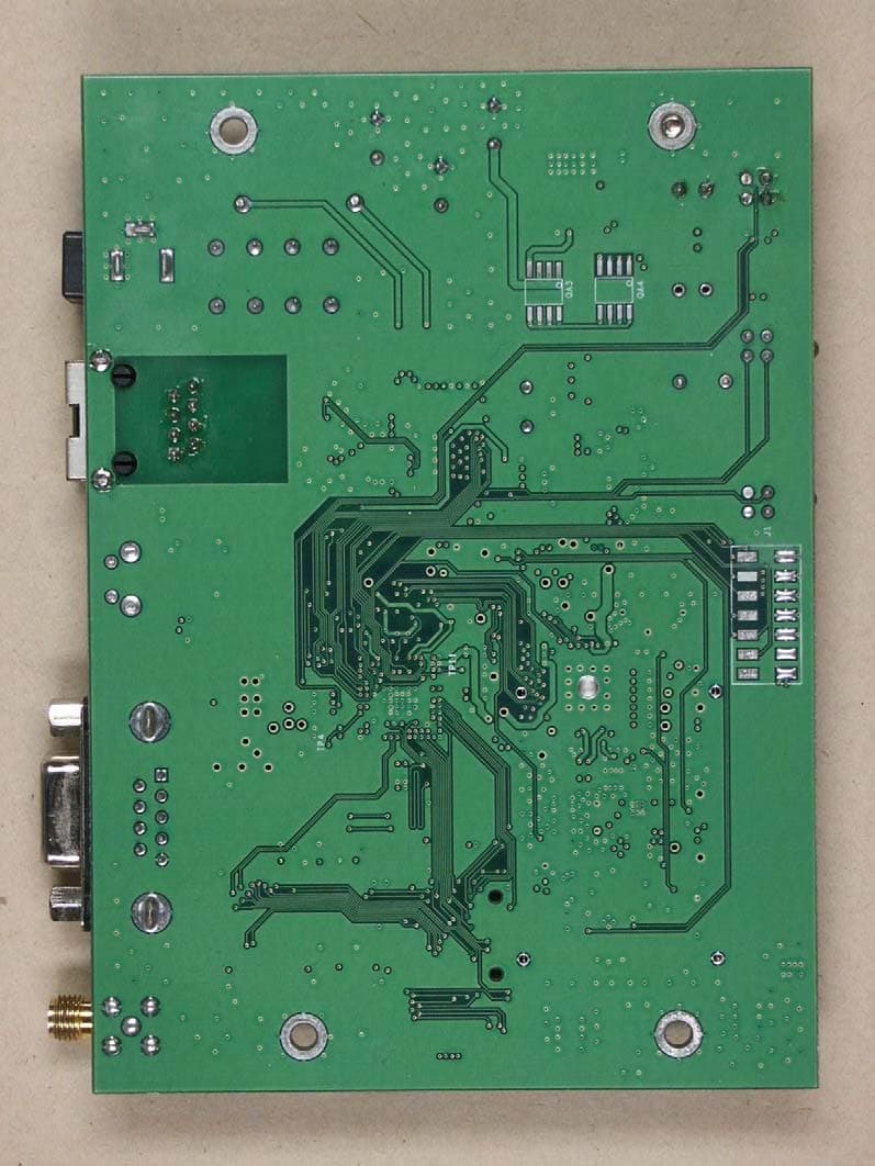 Wireless Internet Access Server Applicance - FCC ID P27AP51GA - Sercomm Corporation (3)