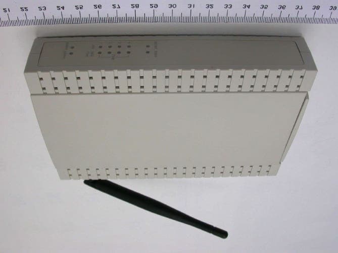 802.11g Wireless Broadband Router - FCC ID P27IP806SMP - Sercomm Corporation (5)