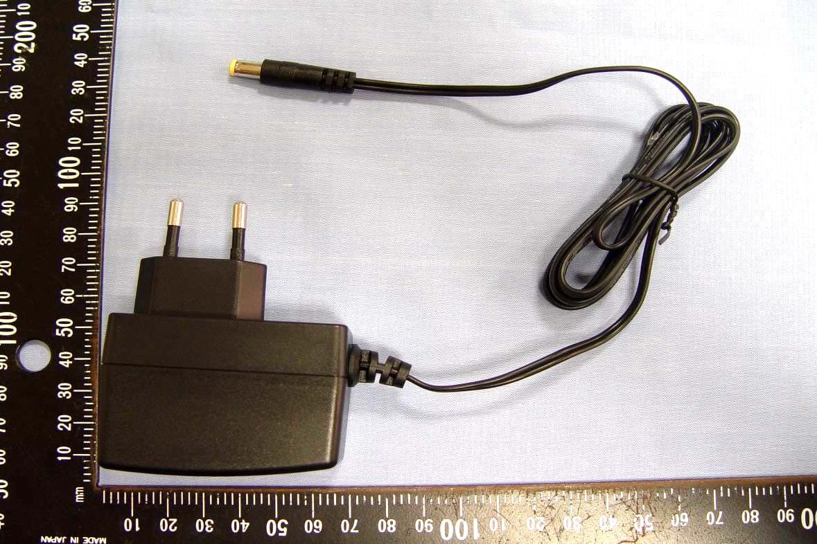 Wireless Outdoor Camera - FCC ID P27OC810X - Sercomm Corporation (1)