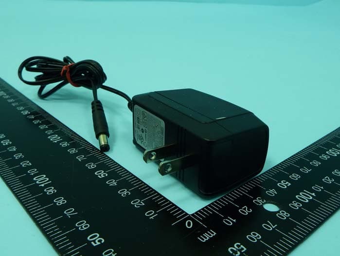 Wireless Network HD Camera - FCC ID P27RC8110 - Sercomm Corporation (4)