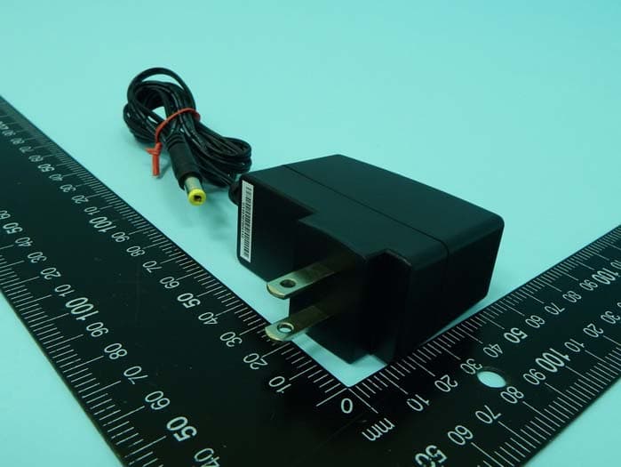 Wireless Network HD Camera - FCC ID P27RC8110 - Sercomm Corporation (2)